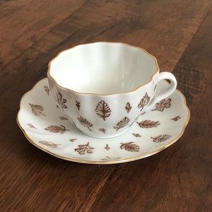 Vintage Arabia Aulikki Leaf tea cup and saucer